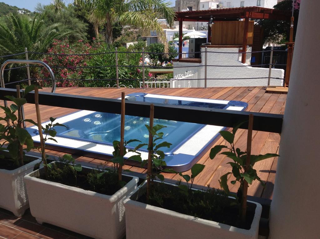 Cala Cavone Guest House Ponza Exterior foto