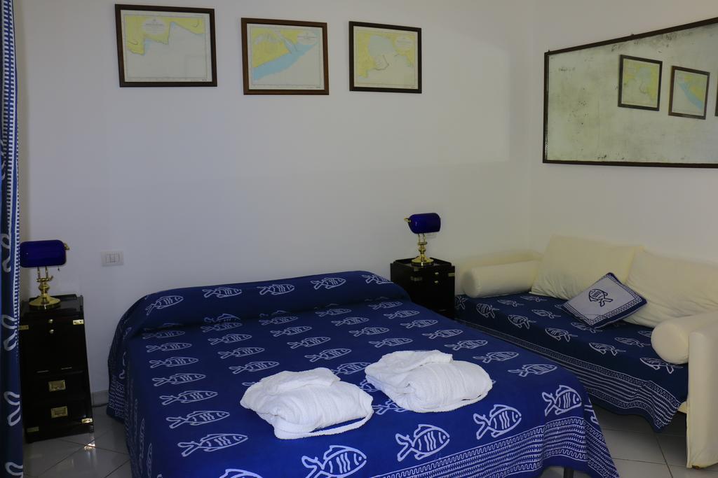 Cala Cavone Guest House Ponza Exterior foto
