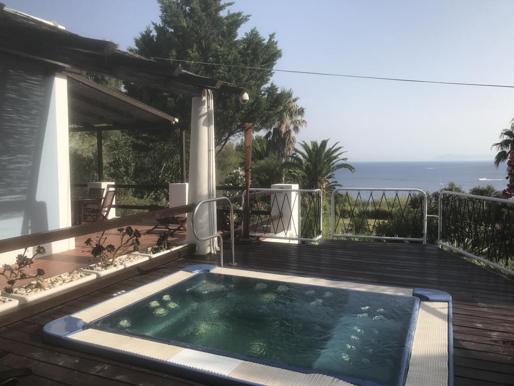 Cala Cavone Guest House Ponza Exterior foto